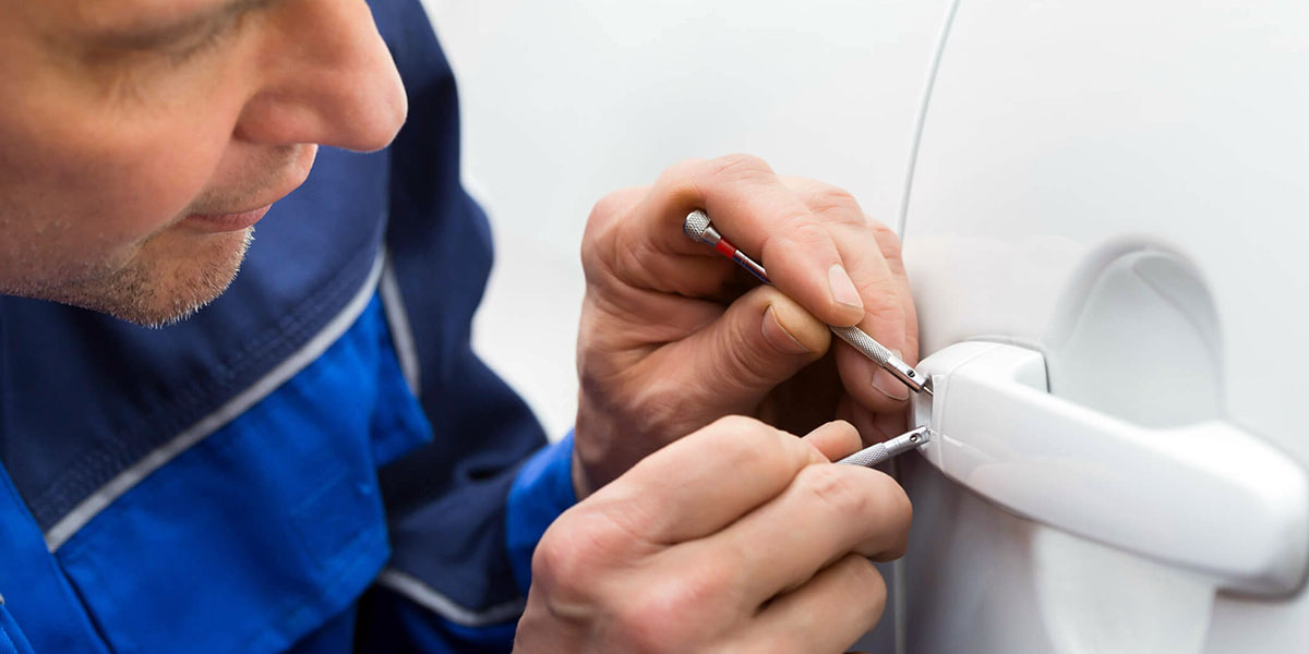 Autotürenöffnung in Haan